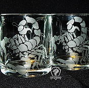 Orcs of Warhammer 40K. Engraved glass