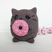 Куклы и игрушки ручной работы. Ярмарка Мастеров - ручная работа Knitted cat Donut thick cat gift to a child. Handmade.
