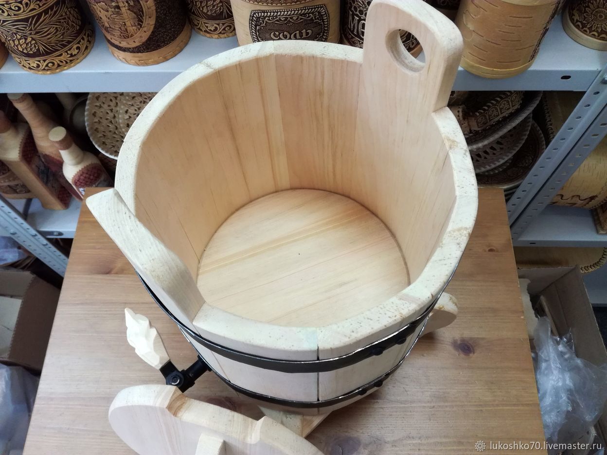 Жбан деревянный на ножках. Бочка для воды, напитков, вина, кваса, пива ...