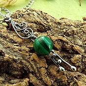 pendant with citrine