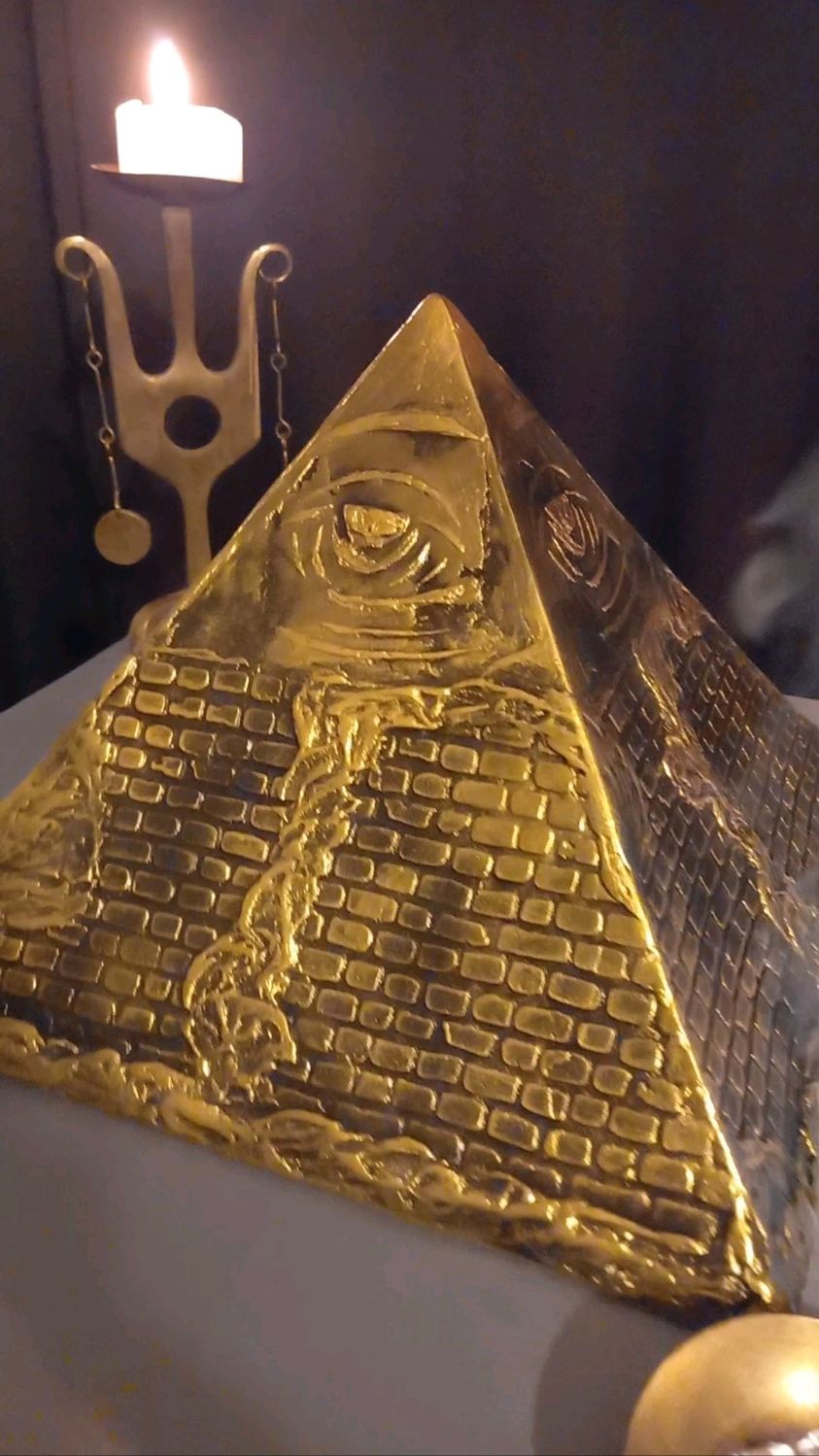 Волшебные свойства пирамид | Статья в журнале «Юный ученый»