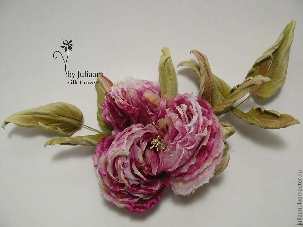 Броши ручной работы. Ярмарка Мастеров - ручная работа. Купить Цветы из шелка. Роза