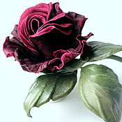 Брошь-цветок из кожи Роза Смуглянка