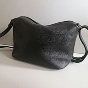 Cosmetic bag leather . Cosmetic bag made of genuine leather Strips brown