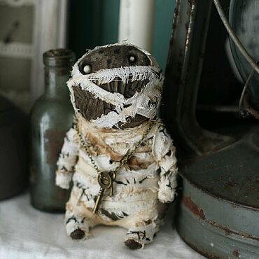 Куклы и игрушки ручной работы. Ярмарка Мастеров - ручная работа Мини мумия. Handmade.