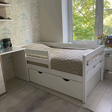Для дома и интерьера ручной работы. Ярмарка Мастеров - ручная работа Кровать детская из цельного массива бука. Handmade.