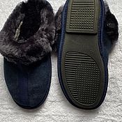 Обувь ручной работы handmade. Livemaster - original item Men`s suede Slippers are black.Sheepskin. Handmade.