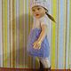 Вязаное платье с белой кокеткой для куклы Kish 7.5" Riley, Одежда для кукол, Екатеринбург,  Фото №1
