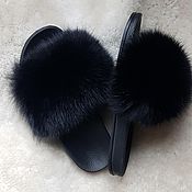 Обувь ручной работы handmade. Livemaster - original item Flip-flops with arctic fox fur are black. Handmade.