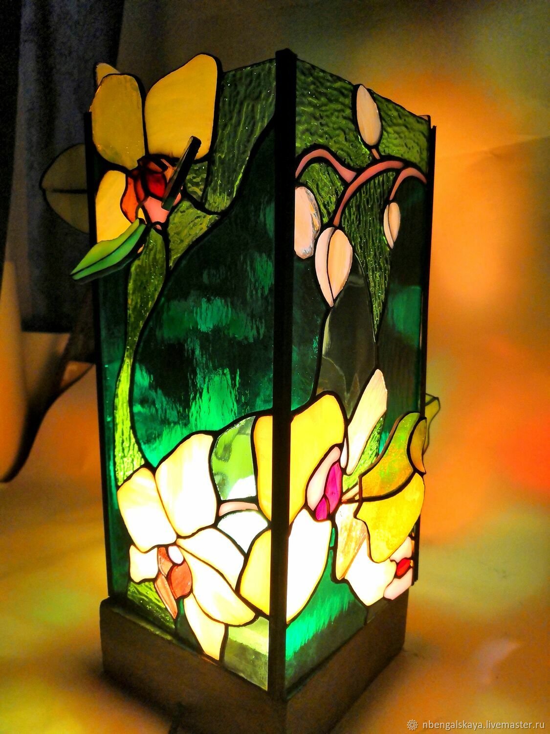 Настольные лампы: орхидеи, светильник в стиле Тиффани в интернет .