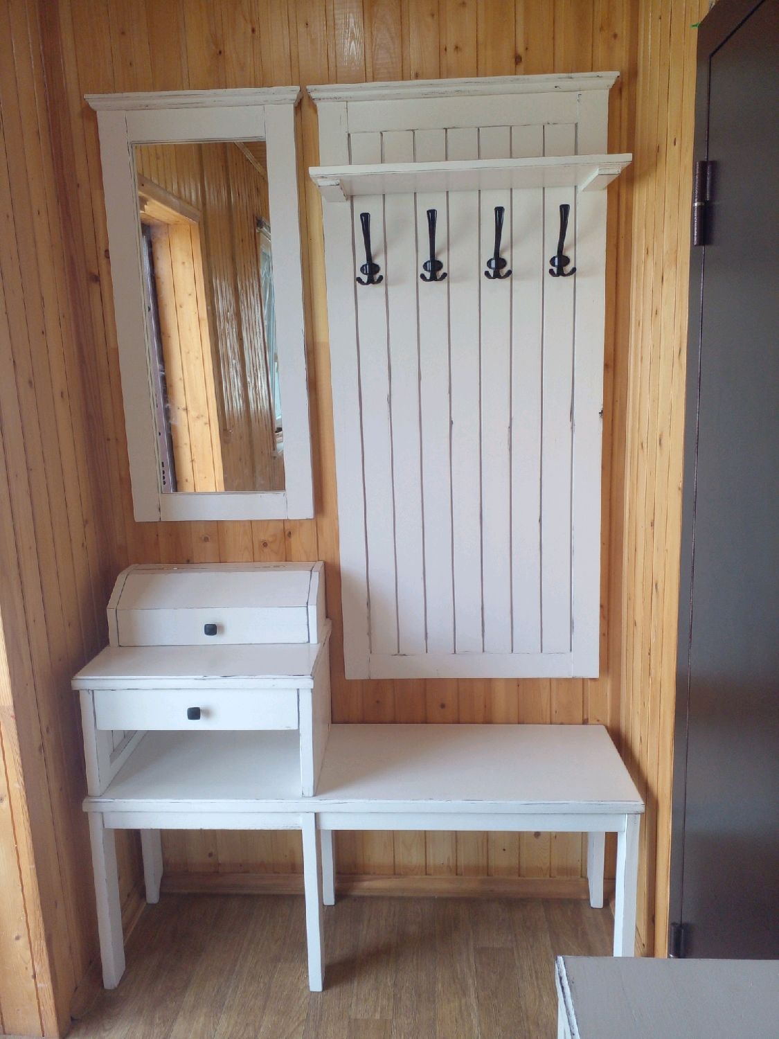 Зеркало в деревянной раме в скандинавском стиле в интернет-магазине ...