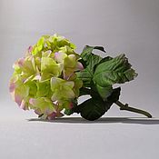 ЯРКАЯ (роза с бутонами.флористическая полимерная глина)