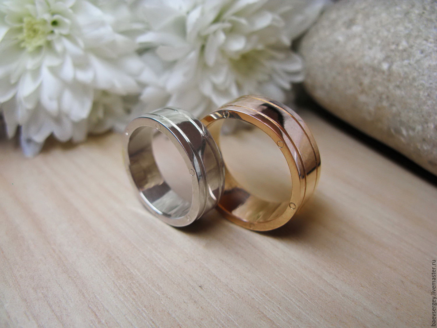 Фото обручального кольца для девушки