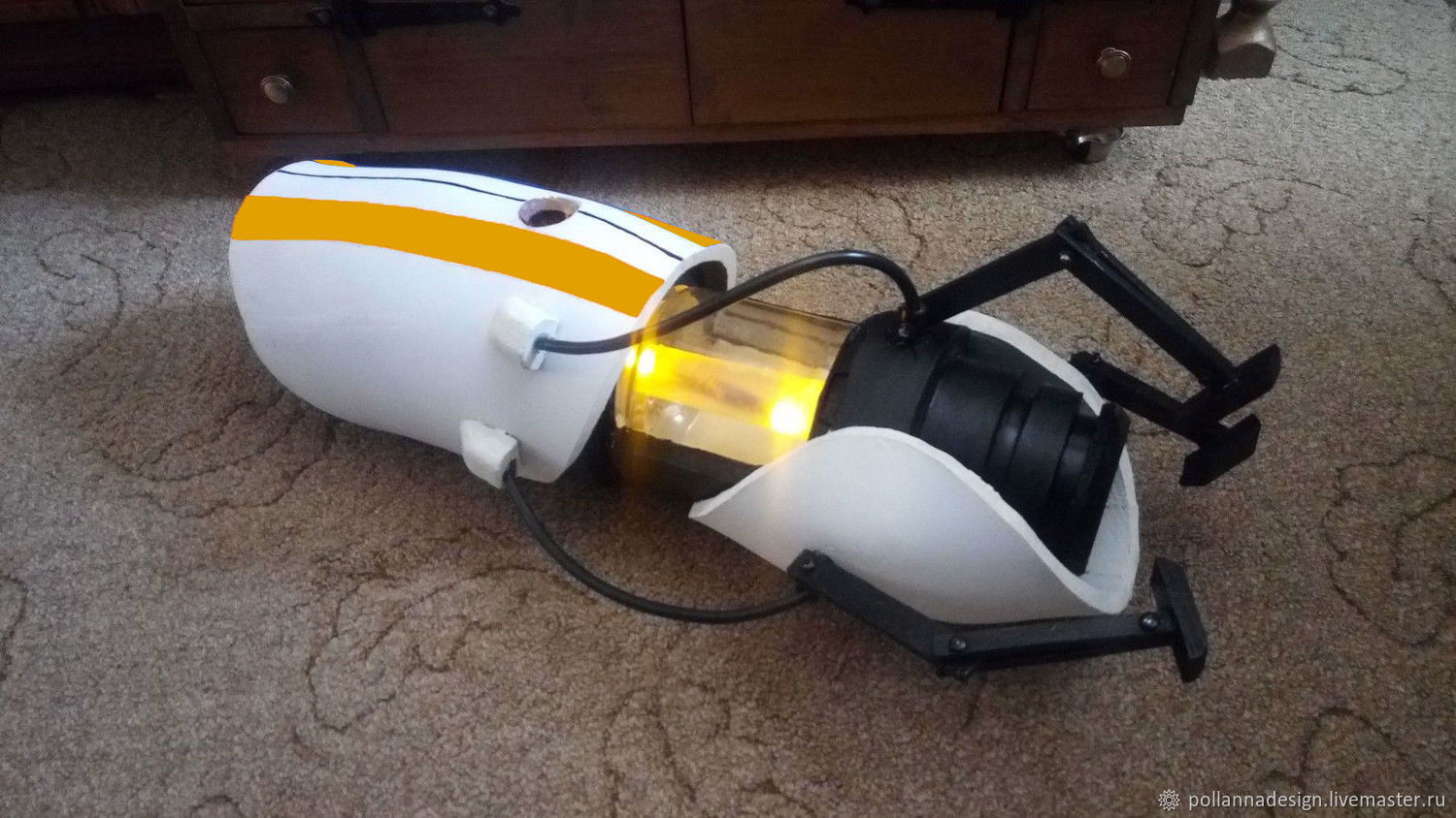 Пушка из игры Портал Portal gun желтые полосы, портальная пушка в  интернет-магазине Ярмарка Мастеров по цене 10500 ₽ – JL6TWRU | Сувенирное  оружие, ...