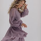 Платье «Бонита» из вискозы c цветочным акцентом длины миди