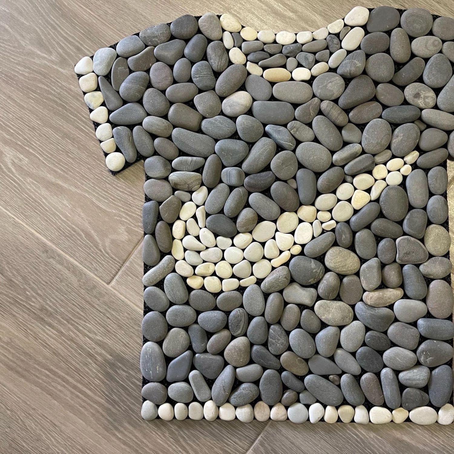 Коврик в ванную из морской гальки Футболка найк – купить онлайн на ...