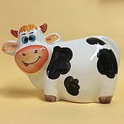 Сувениры и подарки handmade. Livemaster - original item Cow Burenka piebald piggy bank. Symbol of 2021. Handmade.