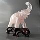 Слон из розового кварца на деревянной подставке. Статуэтки. Ikra. Интернет-магазин Ярмарка Мастеров.  Фото №2