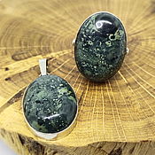 Украшения handmade. Livemaster - original item A set of jewelry with amphibolite Thousand eyes ring and pendant. Handmade.