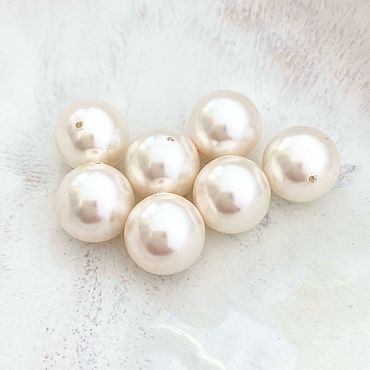 Материалы для творчества ручной работы. Ярмарка Мастеров - ручная работа Уценка! 12 мм. Crystal White. Полупросверленный жемчуг Swarovski 5818. Handmade.