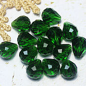 Материалы для творчества handmade. Livemaster - original item Beads Drops 12/10 mm Green 1 piece Briolettes. Handmade.