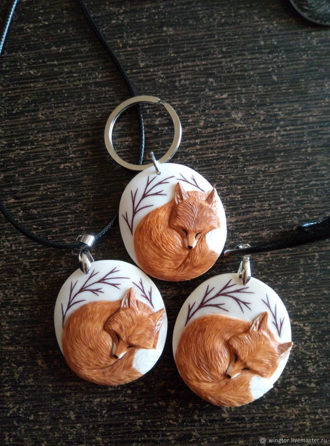 Лиса подвеска купить в интернет-магазине Ярмарка Мастеров по цене 1200 ...