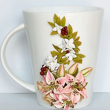 Кружка с декором из полимерной глины ландыши для красивого чаепития ...