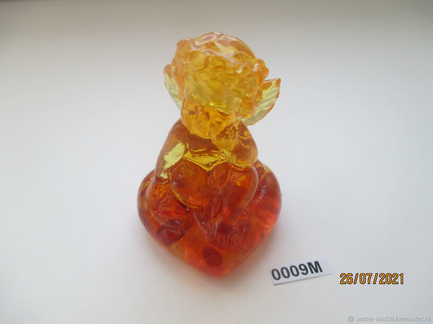 Кольцо из янтаря 2д. Янтарная 1. Ангел из янтаря подвеска. Янтарь окаменевшая смола. Янтарь 1 шт.