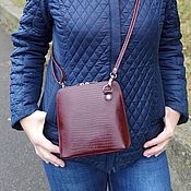 Сумки и аксессуары handmade. Livemaster - original item Crossbody bag: Women`s Burgundy leather handbag Nancy Mod C83-981. Handmade.