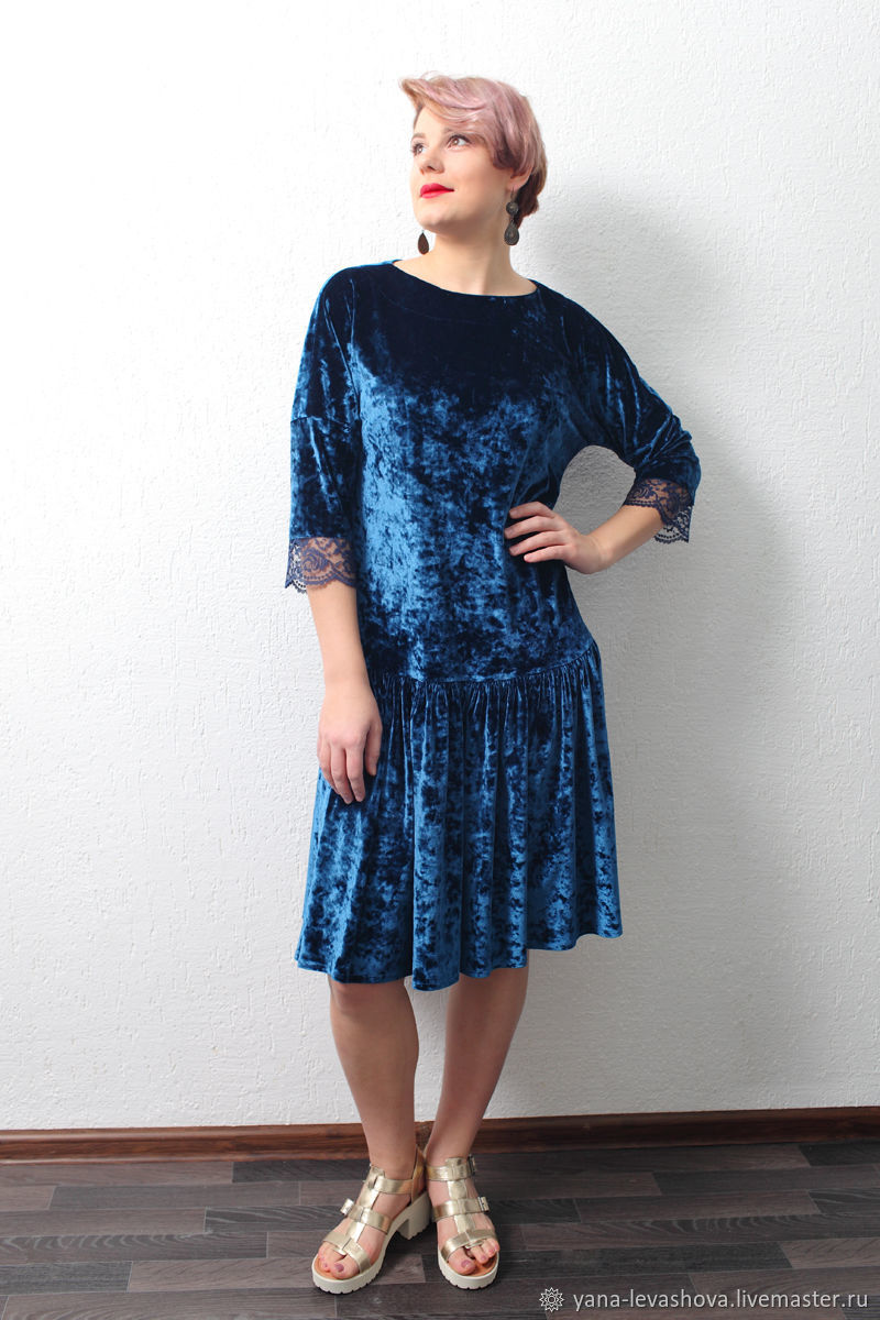 Платье синее мраморный бархат трапеция с кружевом нарядное вечернее в интернет-магазине Ярмарка Мастеров по цене 15500 ₽ – K90IARU