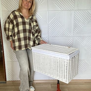 Для дома и интерьера ручной работы. Ярмарка Мастеров - ручная работа Плетёный короб в нишу Белая корзина для ванной Короб на заказ. Handmade.
