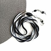 Украшения handmade. Livemaster - original item Long Beads Lariat Beads Black White. Handmade.