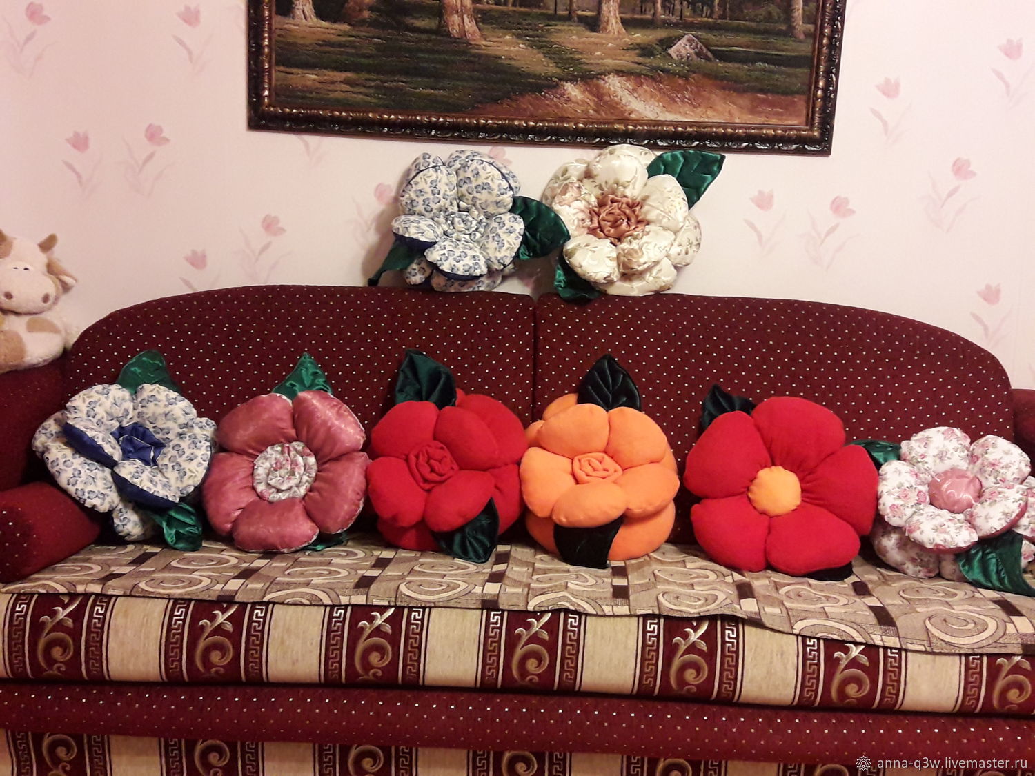 Подушка цветы