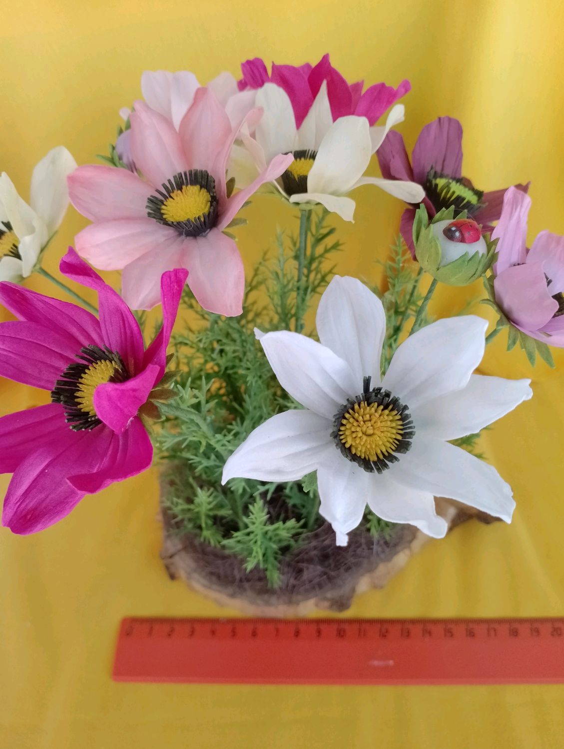 Композиция с космеей на пенечке купить в интернет-магазине Ярмарка ...