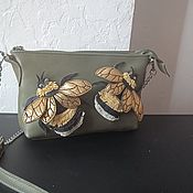 Сумки и аксессуары handmade. Livemaster - original item Women`s leather bag.Clutch Bag with applique. Olive bumblebee. Handmade.