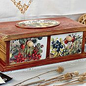 Для дома и интерьера handmade. Livemaster - original item Chest of drawers table berries retro style decoupage. Handmade.
