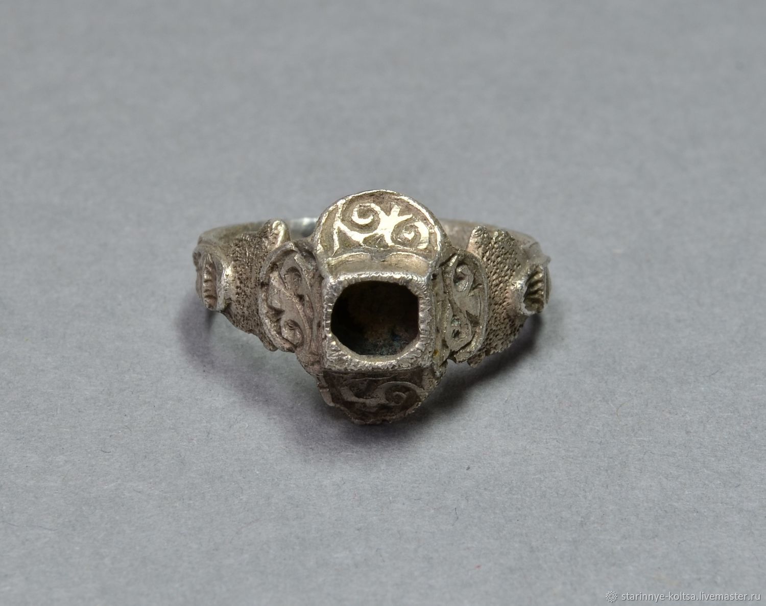 Старинные кольца серебро