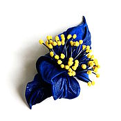 Украшения handmade. Livemaster - original item The flower brooch for the Salute holiday is bright blue with contrasting stamens. Handmade.