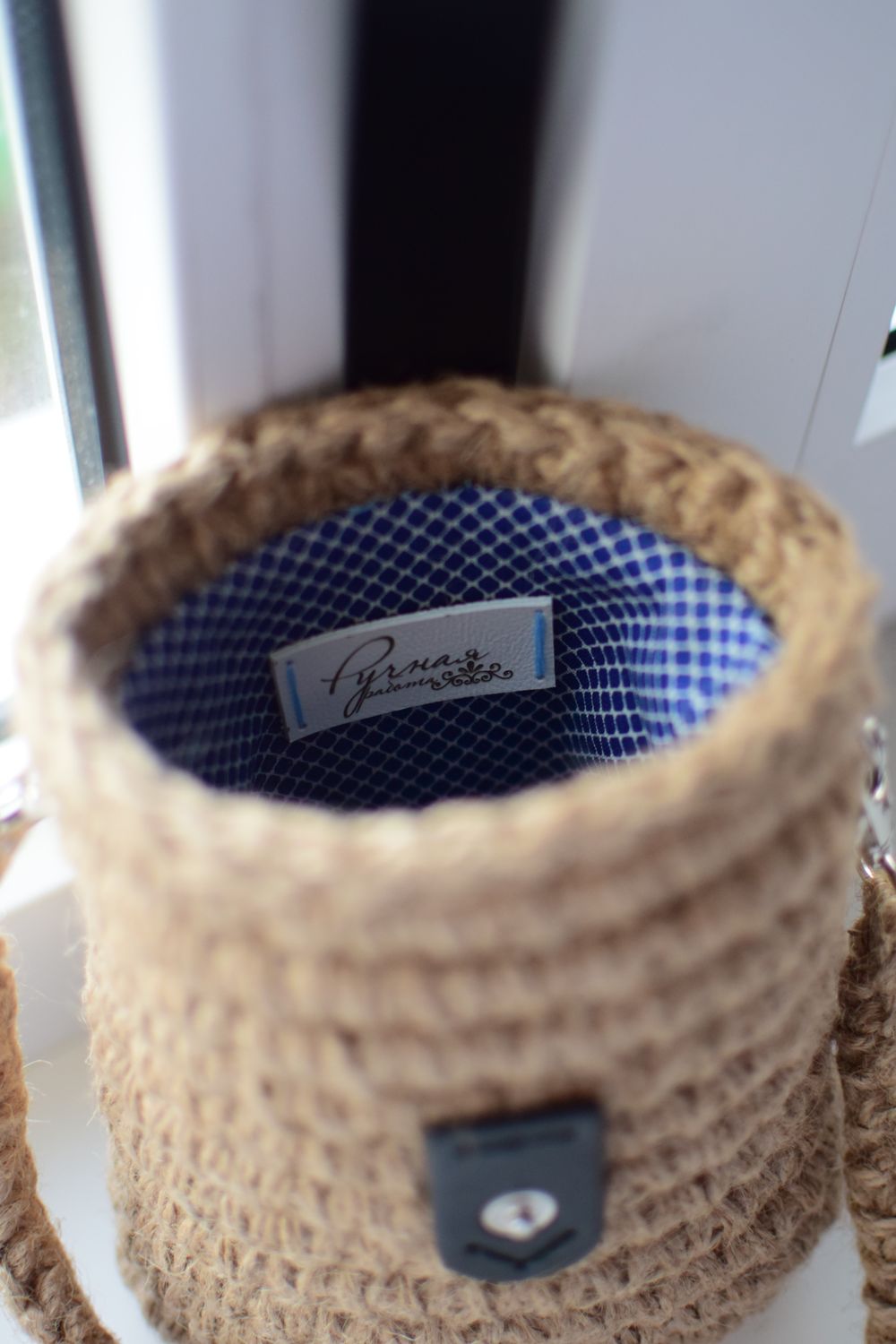 Сумка на плечо для телефона из джута ручной работы в интернет-магазине ...