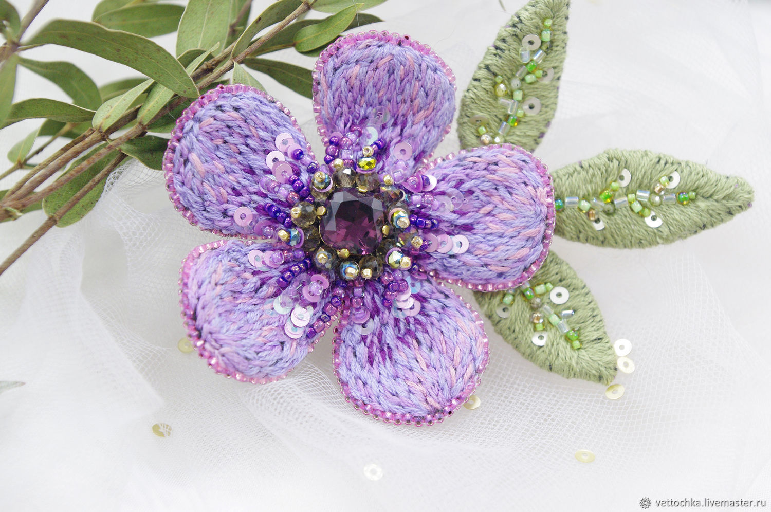 валберис цветы броши