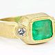 Сатиновое кольцо из жёлтого золота 18K с колумбийским изумрудом 2,70 k. Кольца. МаргаРита (JRemeralds). Интернет-магазин Ярмарка Мастеров.  Фото №2