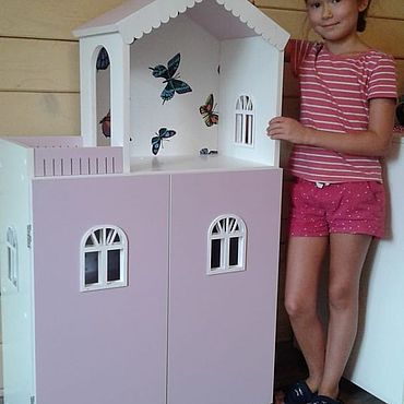 Куклы и игрушки ручной работы. Ярмарка Мастеров - ручная работа Кукольный домик с дверцами. Handmade.