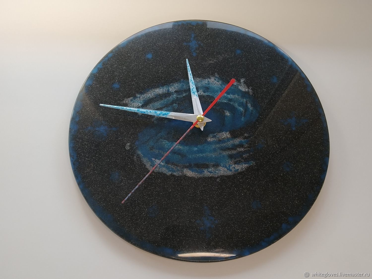 Часы настенные \"Галактика\" из эпоксидной смолы в интернет-магазине на ...