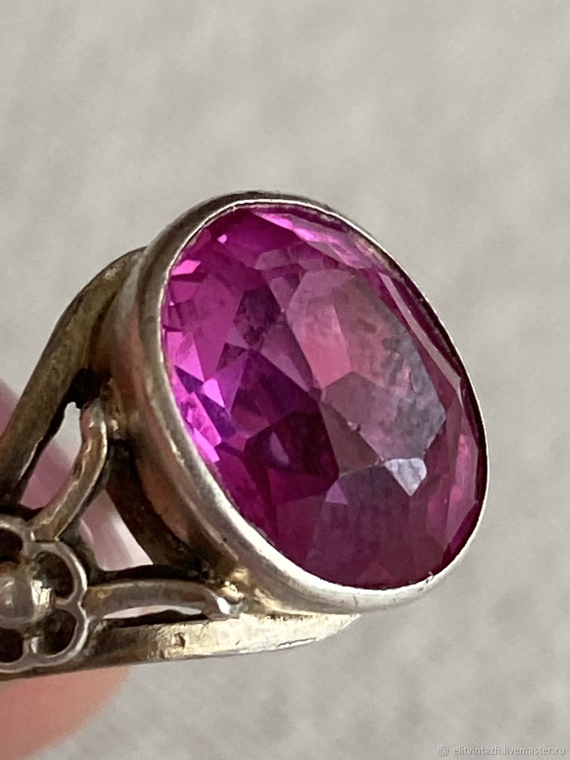 кольцо корунд серебро ссср. винтажные женские кольца. кольцо с малахитом серебро. серебряный перстень с аметистом 875 проба. винтажные кольца.