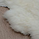 Крупная овечья шкура Белая с золотым отливом (0026). Ковры для дома. Золотой мех. Интернет-магазин Ярмарка Мастеров.  Фото №2