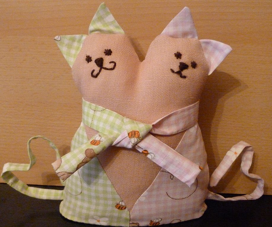 Коты обнимашки картинки сшитые, днем рождения девушке