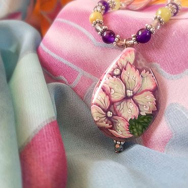 Украшения ручной работы. Ярмарка Мастеров - ручная работа Кулон Гортензия. Handmade.