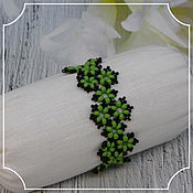 Украшения handmade. Livemaster - original item Bracelet made of black and green beads. Handmade.