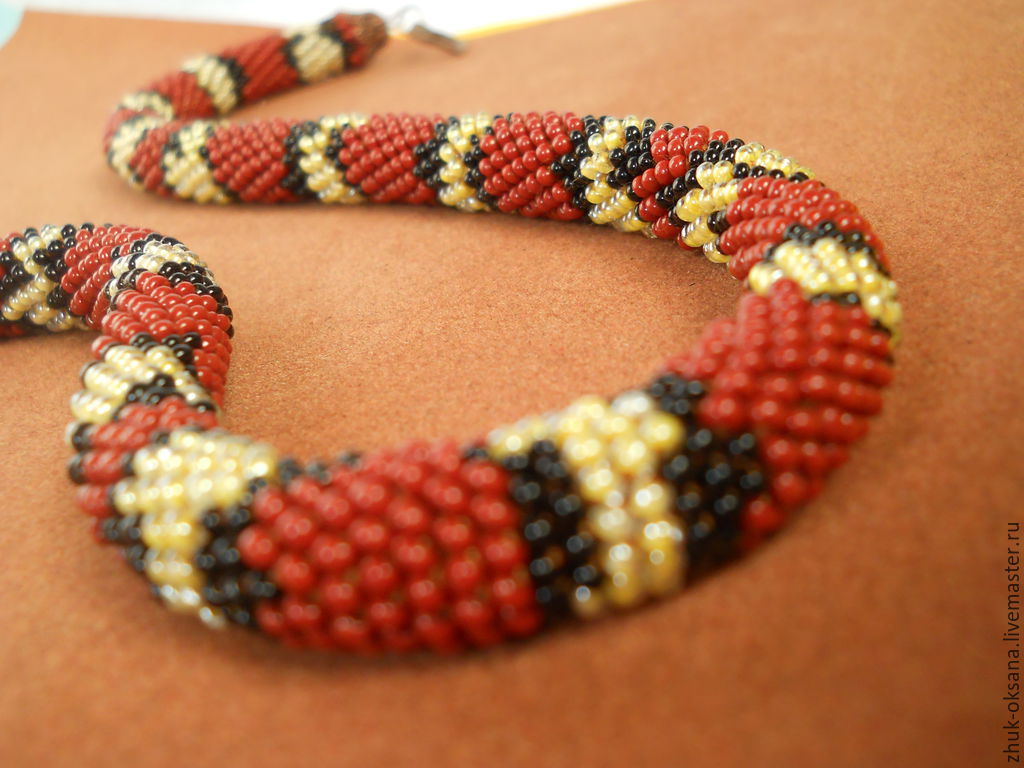 Coral hot sale snake necklace