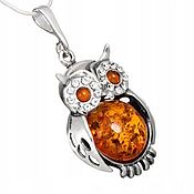 Silver necklace with amber beads the middle.925 PR